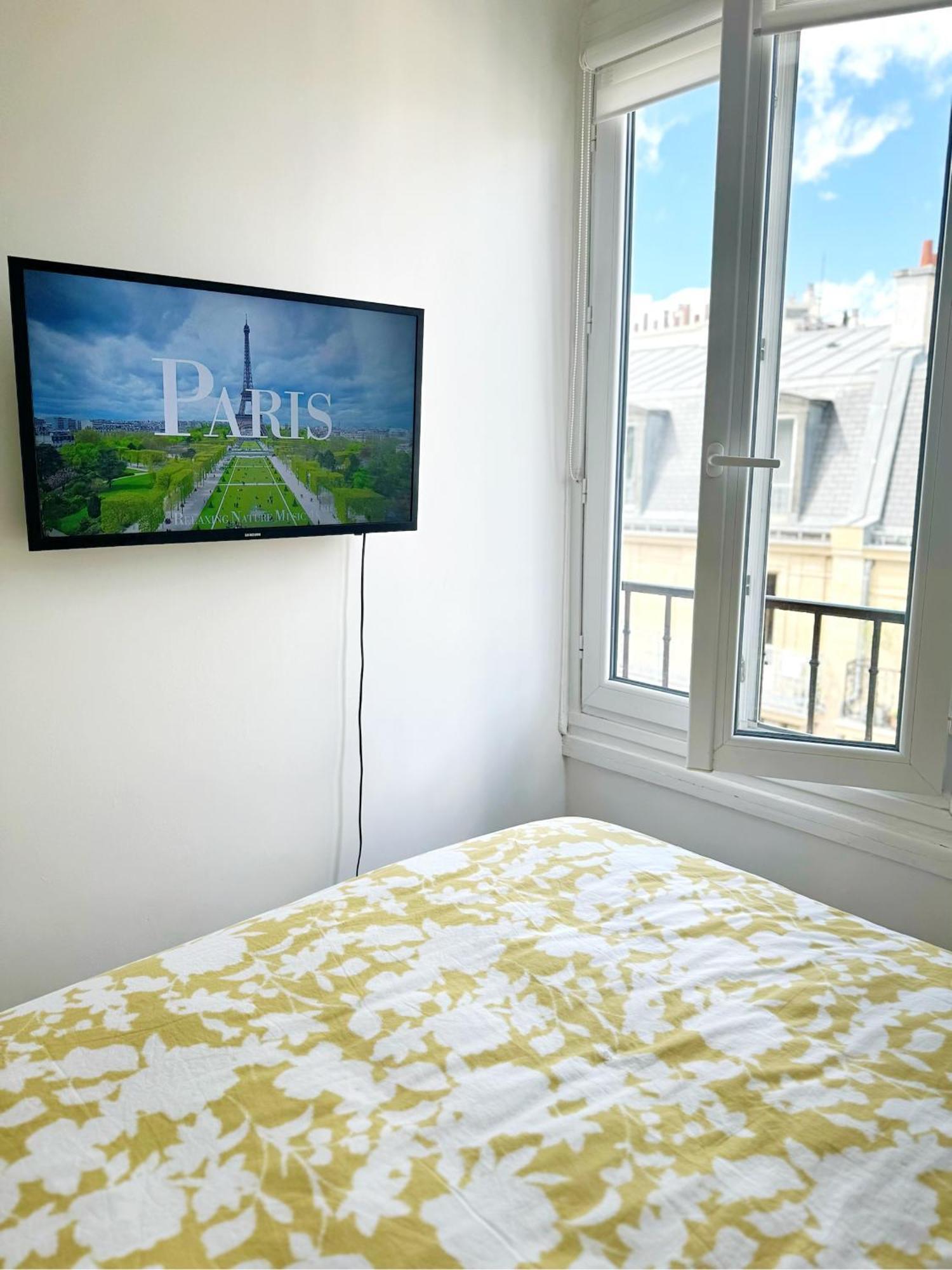 Cosy Au Coeur Du 17eme Appartement